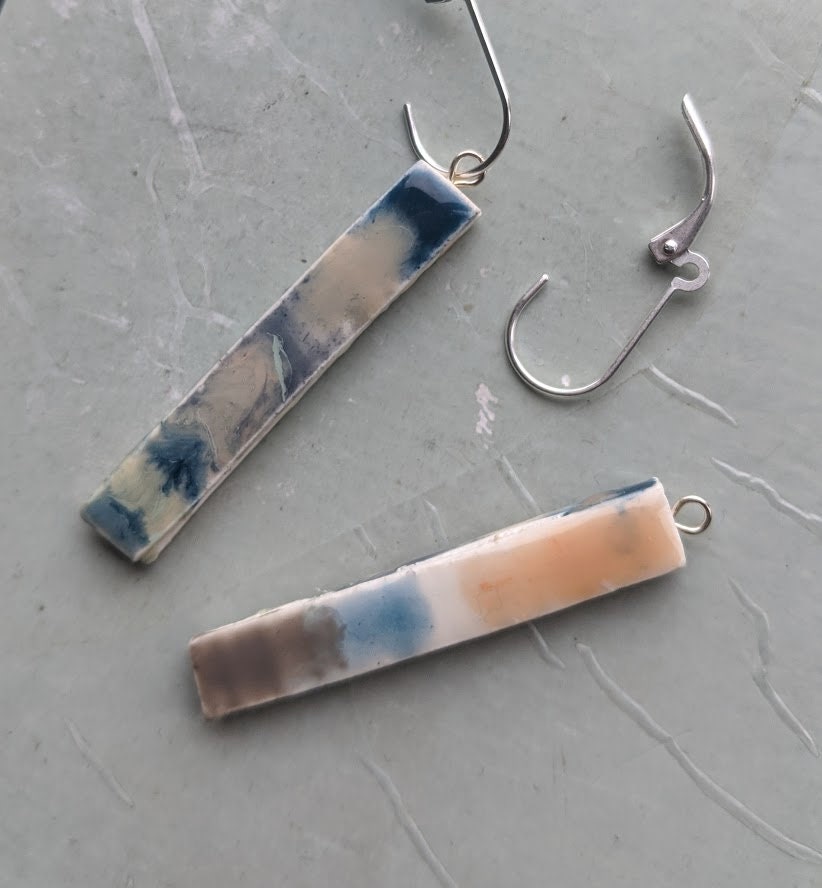 REVERSIBLE Bar Earrings 004