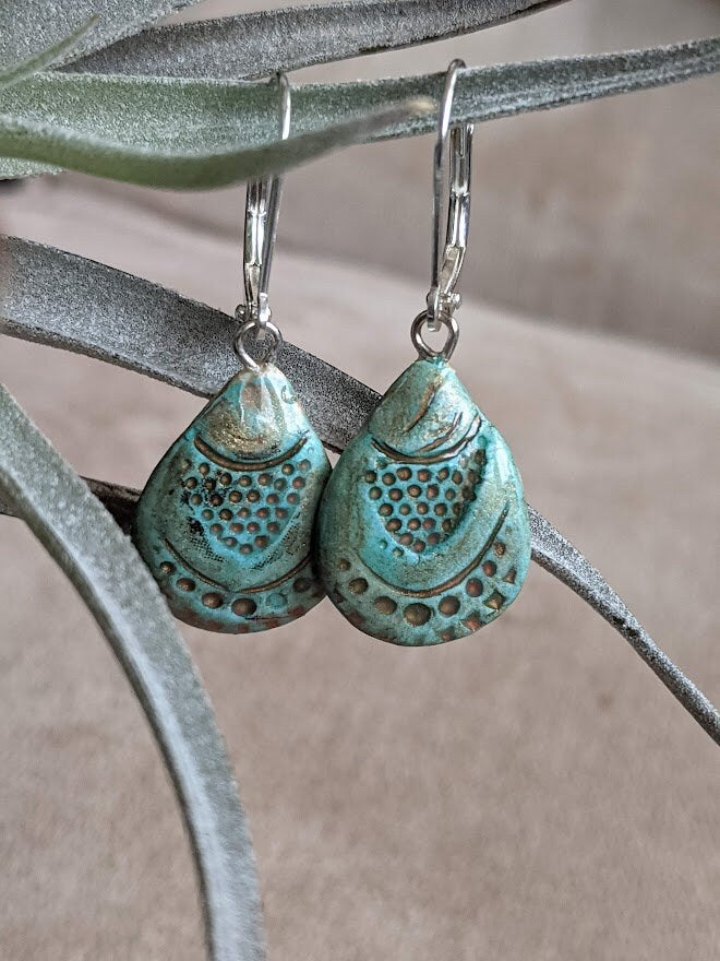 Ceramic Seashell Teardrop Earrings REVERSIBLE Turquoise and Beige Dangles 030